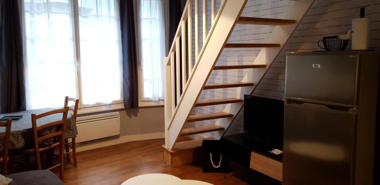 Les Vieux Remparts Apartment แซ็งต์มาโล ภายนอก รูปภาพ