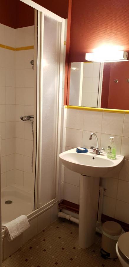 Les Vieux Remparts Apartment แซ็งต์มาโล ภายนอก รูปภาพ